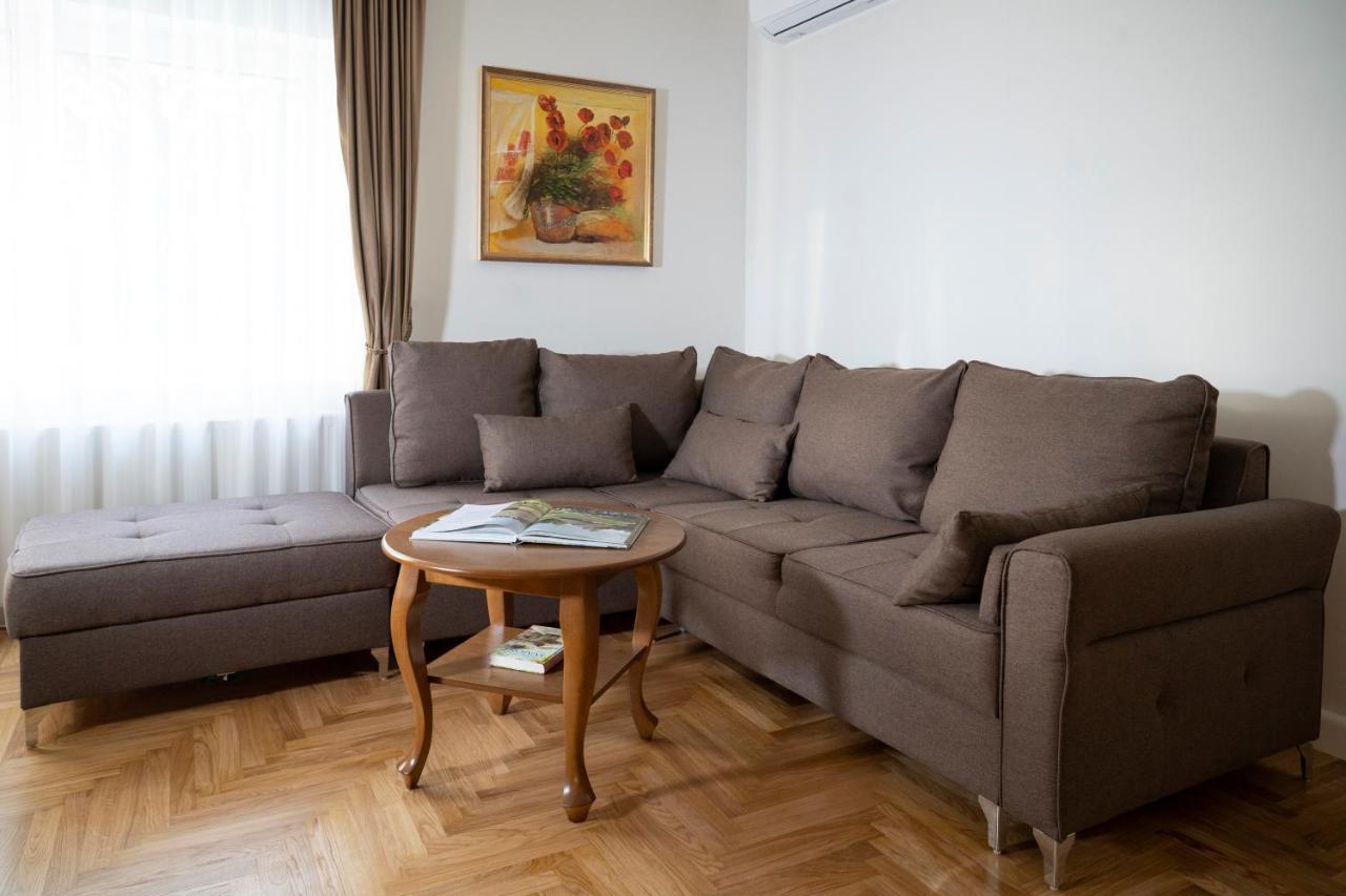 Villa Acacia Каунас Екстер'єр фото
