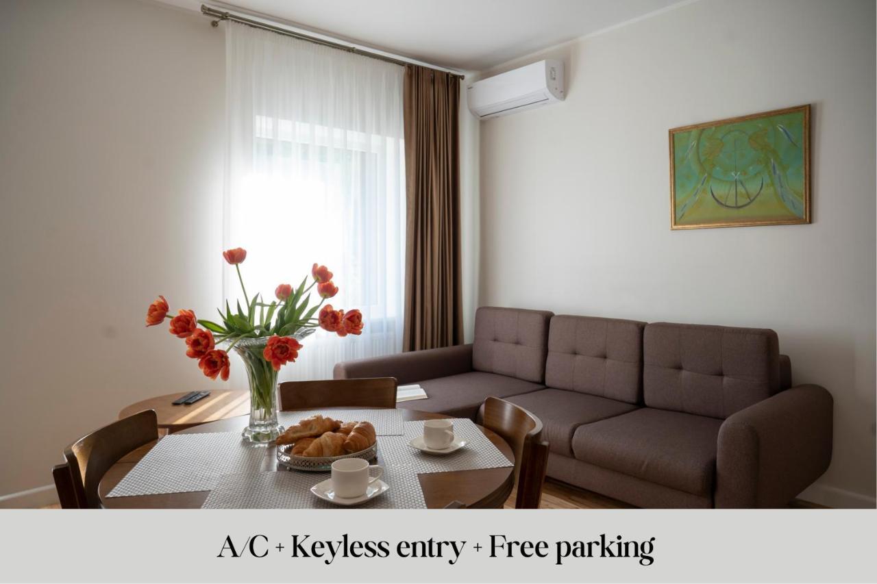 Villa Acacia Каунас Екстер'єр фото