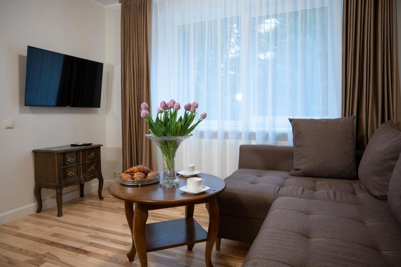 Villa Acacia Каунас Екстер'єр фото